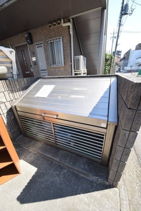 共有部分(★ゴミ捨て場★)