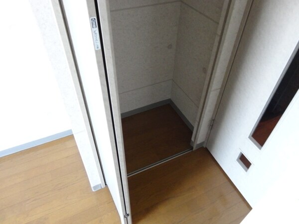 収納(大きな収納便利だな)