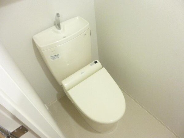 トイレ(別部屋参考写真)