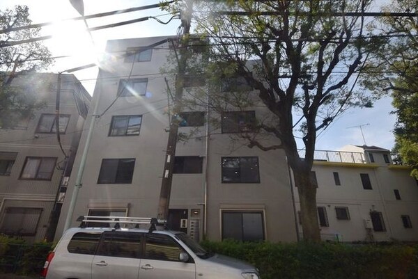 外観(★緑の多い住宅街です★)