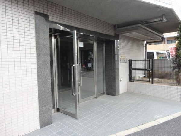 エントランス(エントランス)