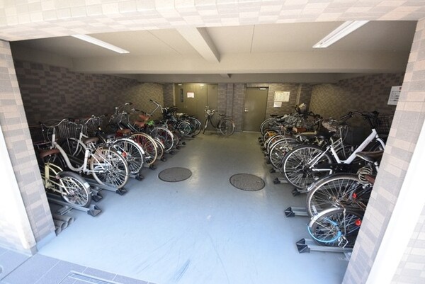 共有部分(駐輪場)