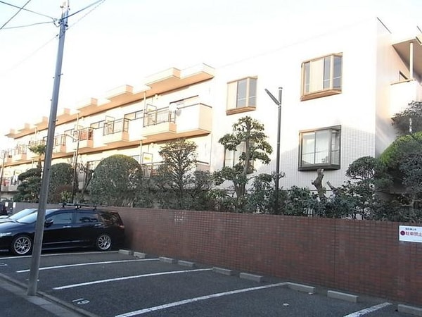 駐車場(駐車場１８９００円空き有ります)