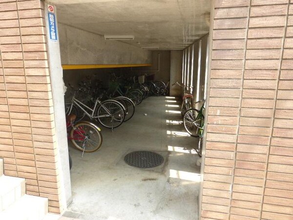 エントランス(★屋内駐輪場★)
