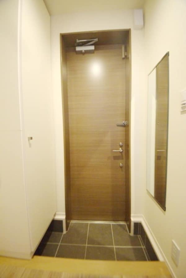 玄関(★お問い合わせはタウンハウジングまで★)