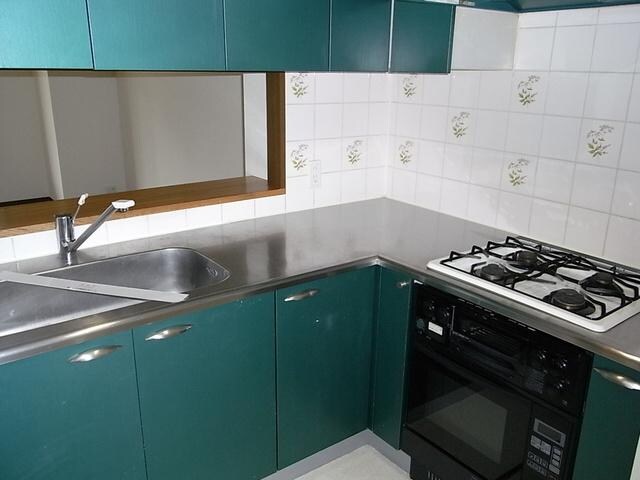 物件内観写真14　(４口ガスシステムＫ（オーブン付き）)