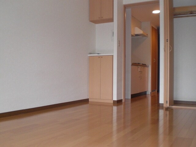 物件内観写真9　(★洋室9.0帖★)