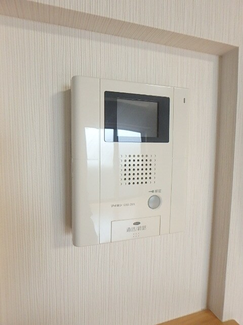物件内観写真10　(モニターホン)
