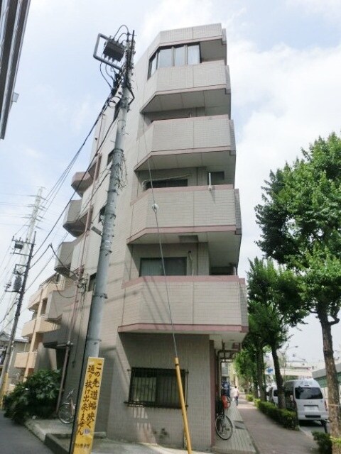物件外観写真1　(★重厚感のある建物★)