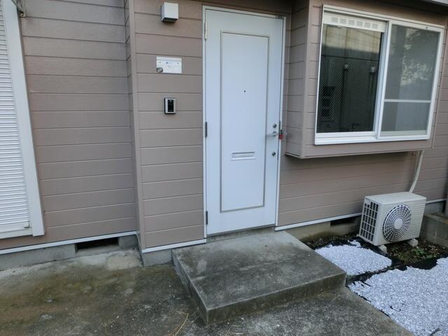 物件内観写真13　(★エントランス★)