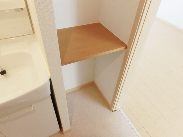 その他(★洗面所の棚も多用途にご活用いただけます★)