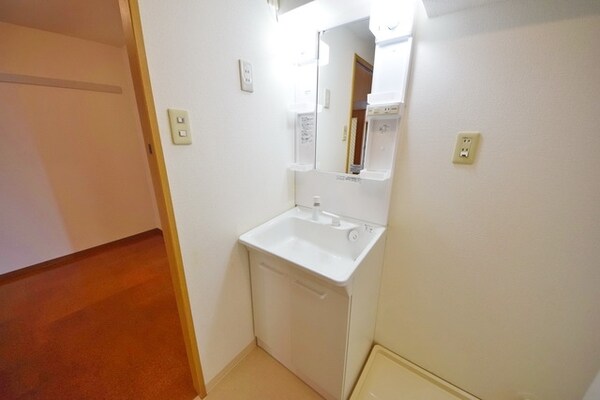 洗面(★生活に便利な独立洗面台★)