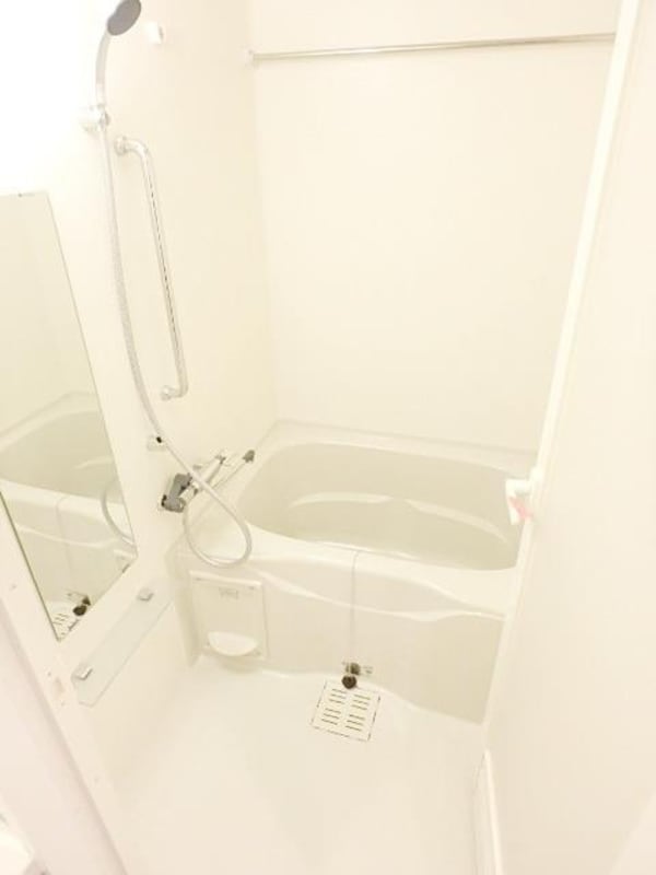 バス／シャワールーム等(※別号室参考写真です※)