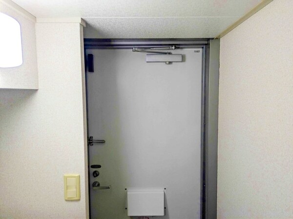 玄関(★お問い合わせはタウンハウジングまで★)