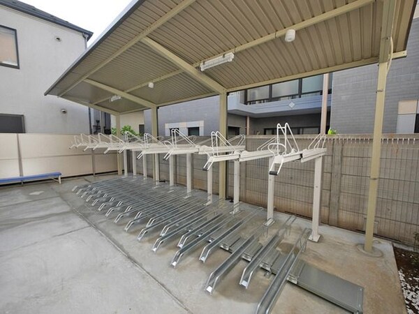 その他(駐輪場（無料）)