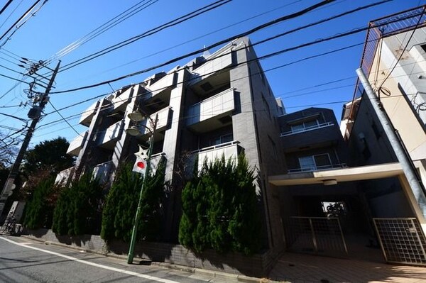 外観(★駅徒歩４分の魅力★)