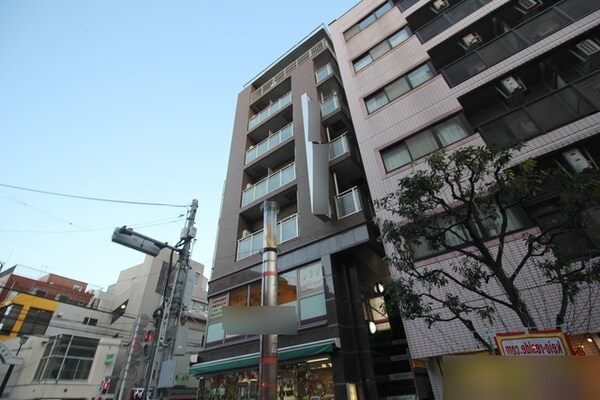 外観(★オートロック、エレベーター付のマンションです★)