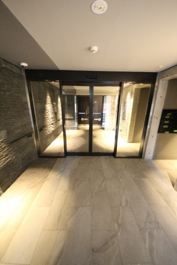 エントランス(☆お問い合わせはお早めに)