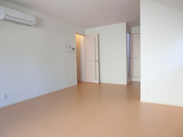 リビング・居室(洋室フローリング★)