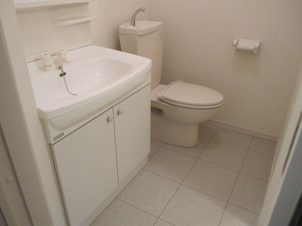 洗面(洗面台とトイレ)