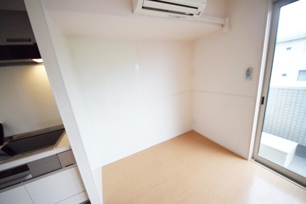 設備(★キッチン横)