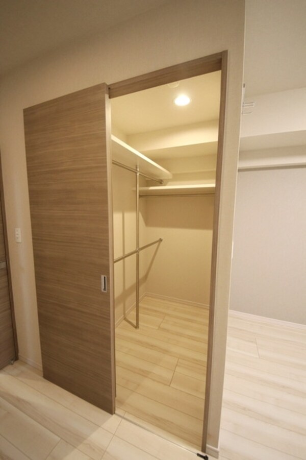 収納(★ウォークインクローゼット★)