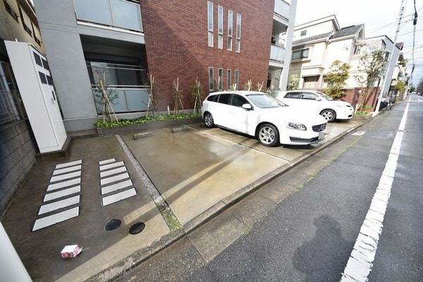 駐車場(★外観＆共用設備★)