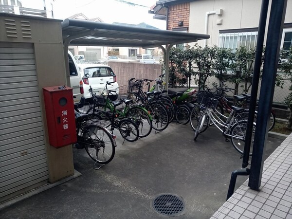 その他(自転車置き場)