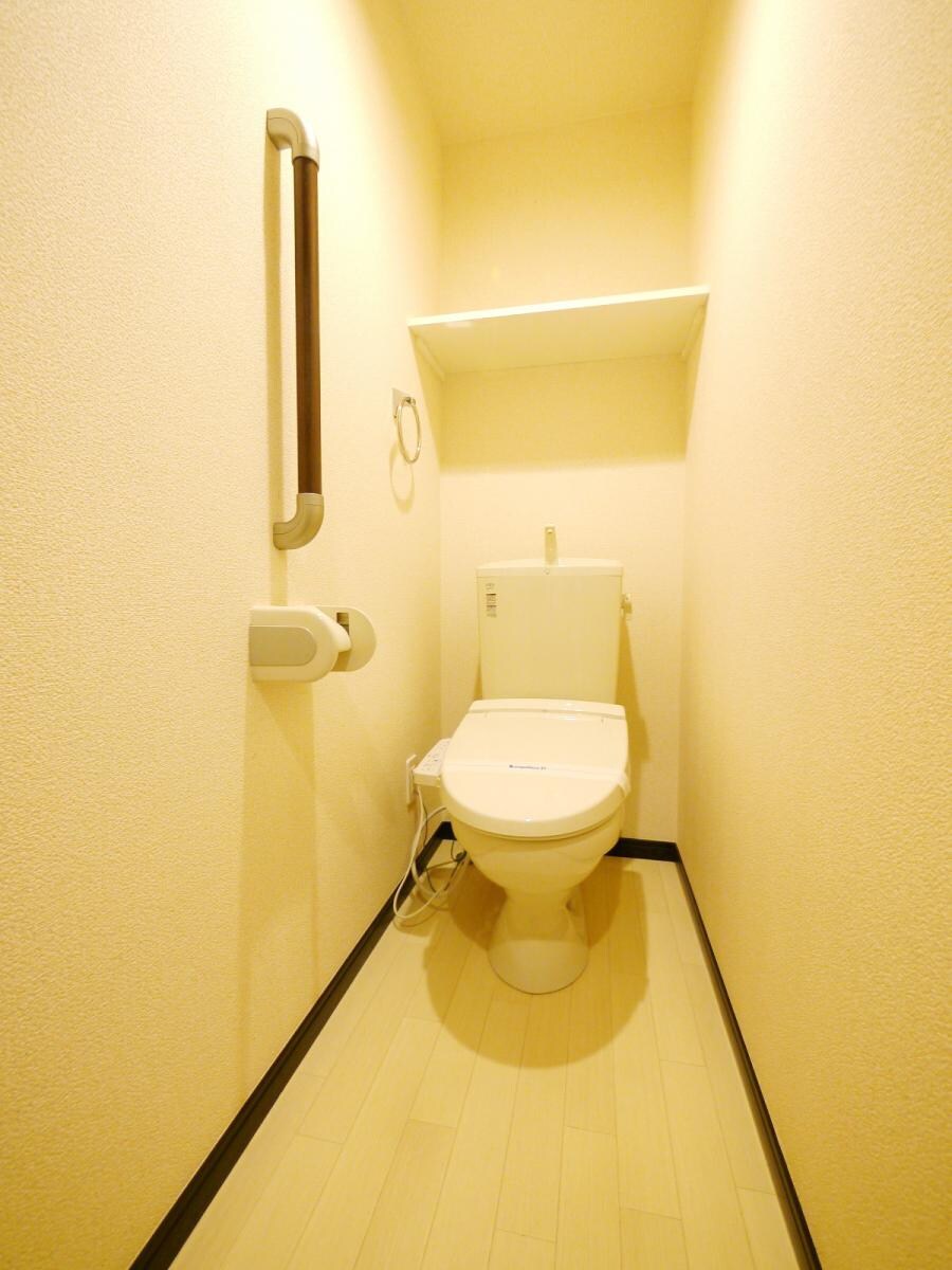 物件内観写真7　(トイレ)