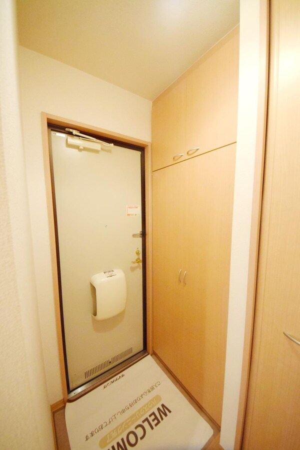 玄関(玄関)
