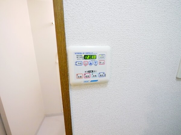 設備(浴室乾燥機)