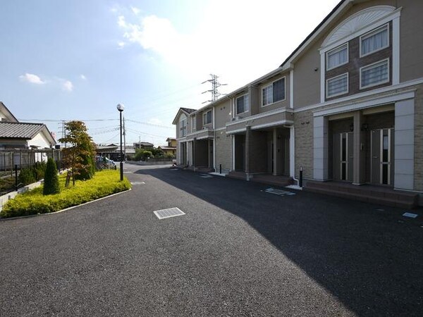 駐車場(駐車場)