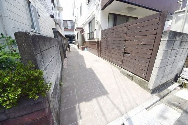 エントランス