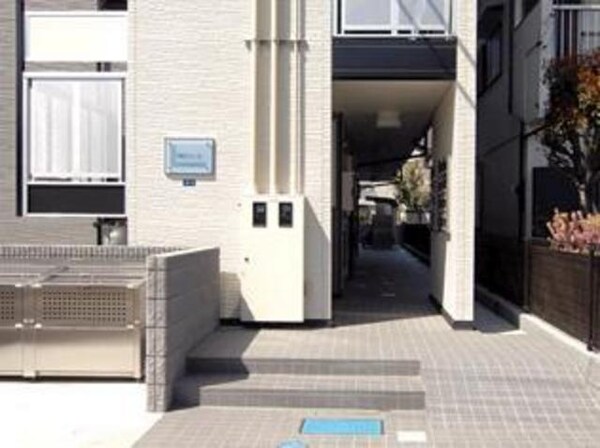 エントランス(★エントランス・敷地内ゴミ置き場★)