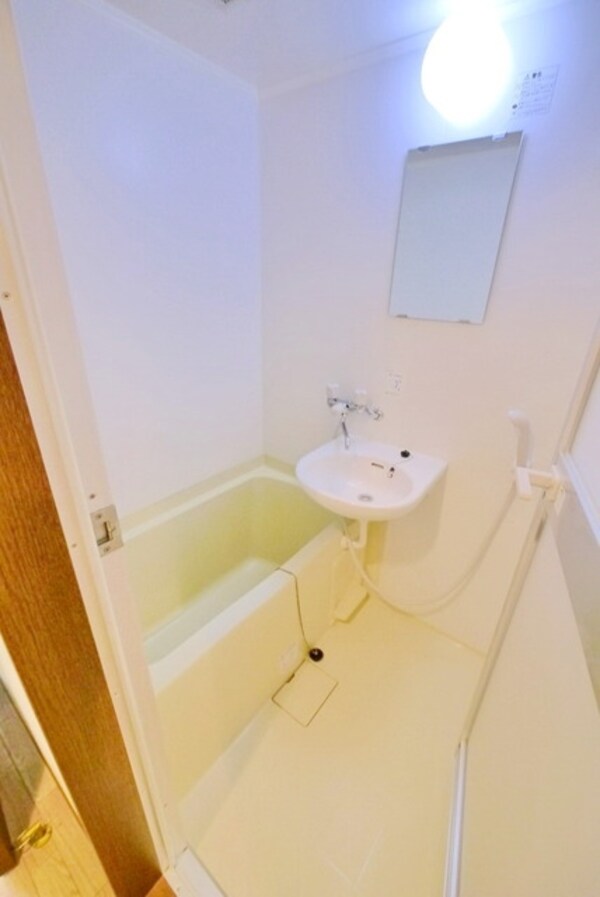 バス／シャワールーム等