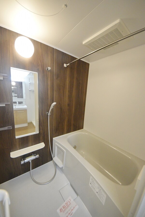 バス／シャワールーム等