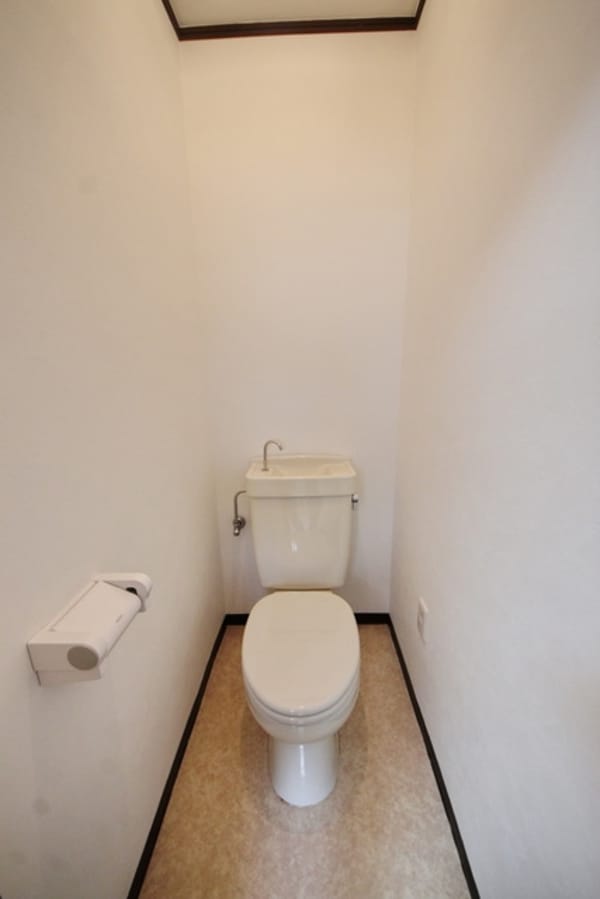 トイレ(※同物件別部屋)