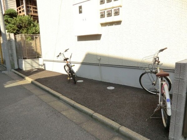 その他(駐輪場)