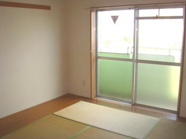 その他(明るい和室６帖)