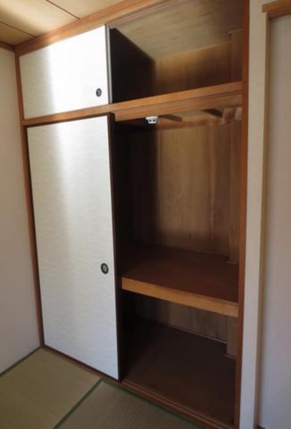 収納(収納たっぷり１間分の押入れ)