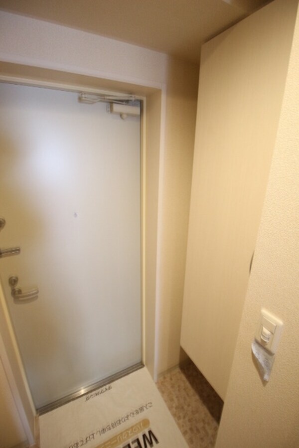 玄関(トールタイプのシューズＢＯＸ)