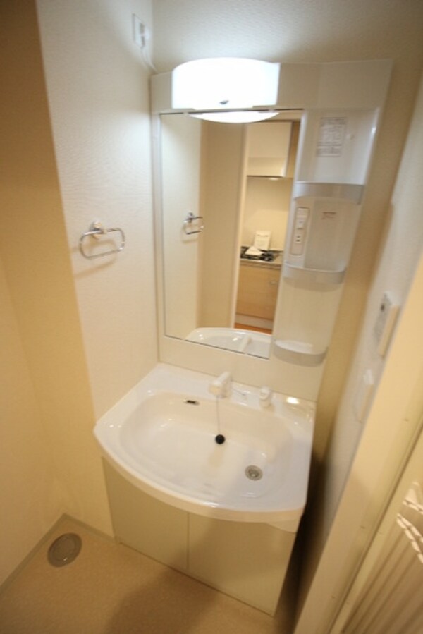 洗面(シャンプードレッサー)