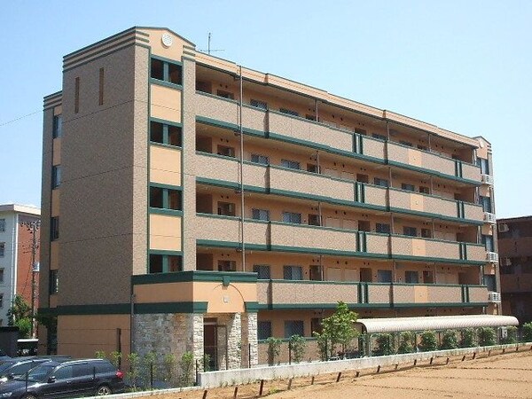 外観(綺麗な外観です)