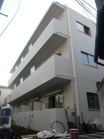 レクサス南八幡の外観写真