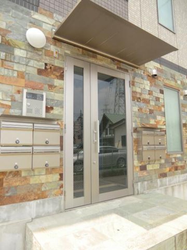 共有部分(安心のオートロック)