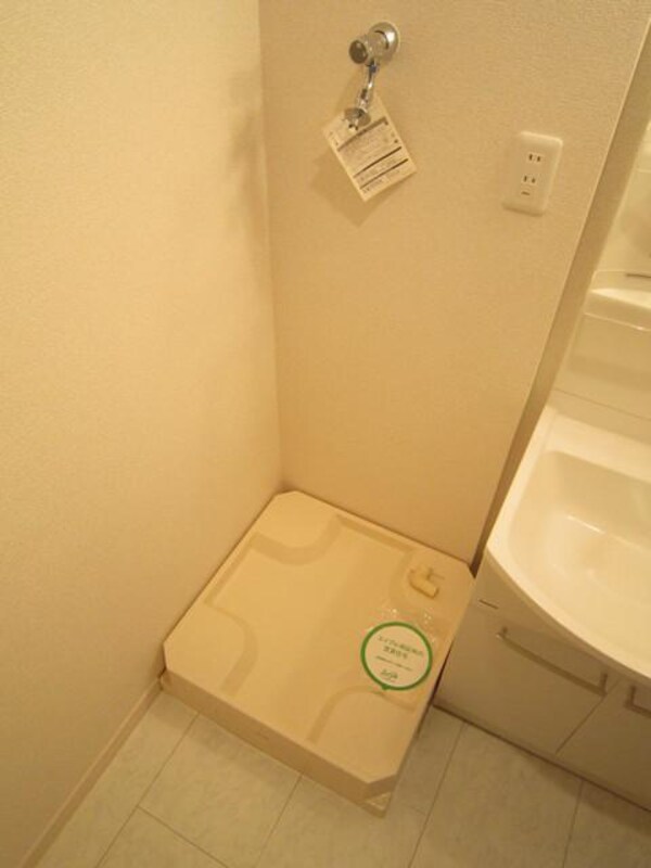 設備(室内洗濯機置場)