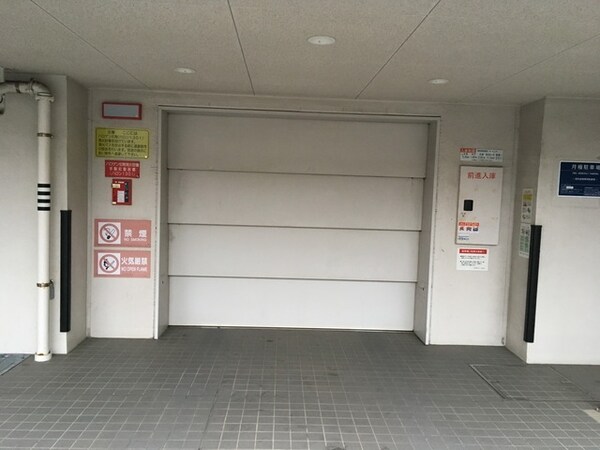 駐車場(駐車場)