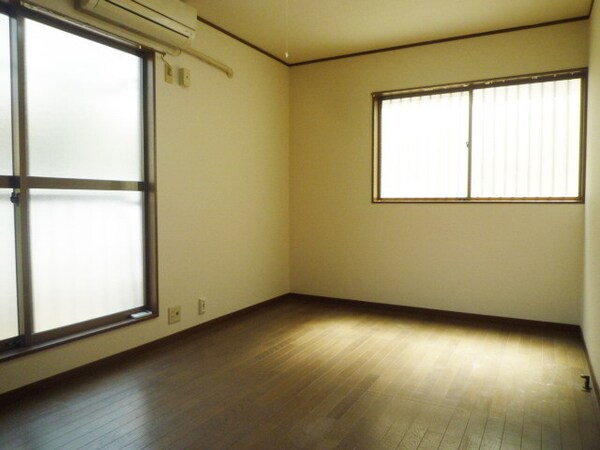 その他室内・内装(★二面採光の洋室★)