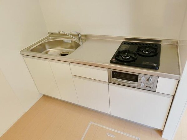 キッチン(★２口ガスコンロ付システムキッチンで料理もはかどります★)