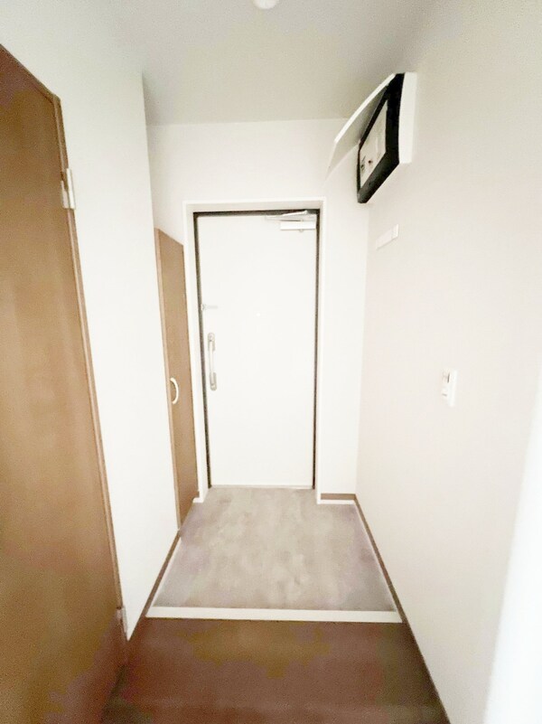 玄関(キッチン)